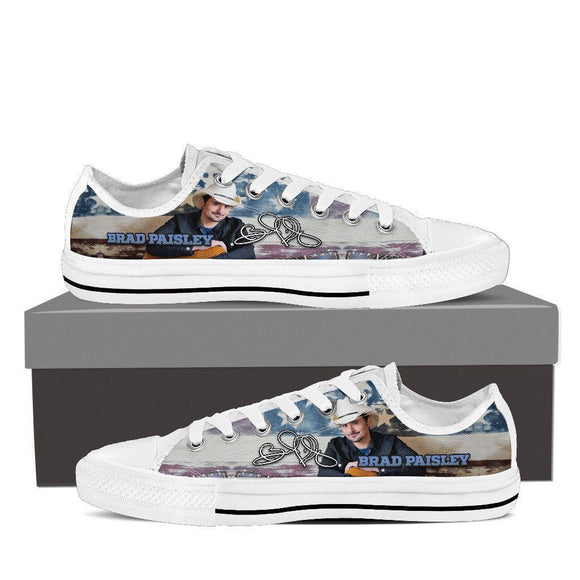 brad paisley mens low cut sneakers