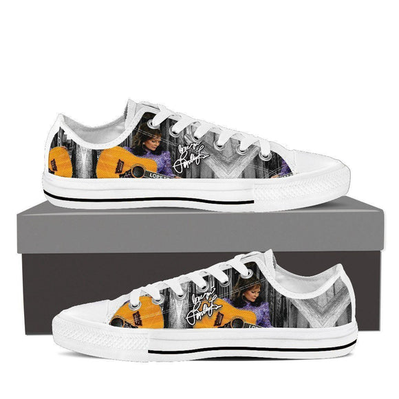 loretta lynn mens low cut sneakers