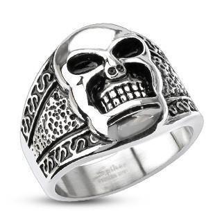 STAINLESS STEEL TRIBAL DECORATED SKULL WIDE BAND RING
