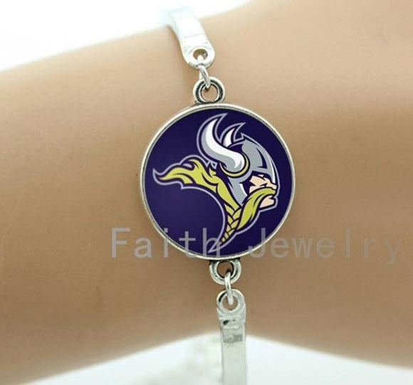 Minnesota Vikings Silver Ladies Bracelet FREE